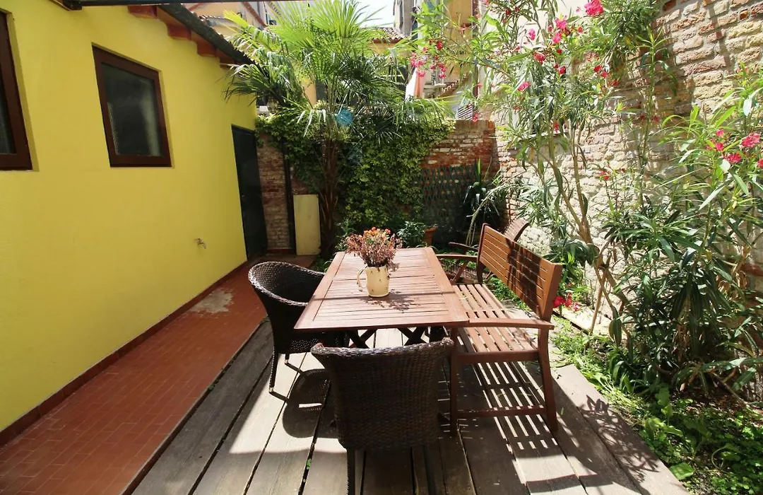 Venezianamente Apartments - Venice City Centre-1