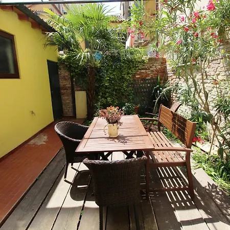 Venezianamente Apartments - Venice City Centre-3